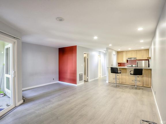 2nd image of 1551 Southgate Ave APT 253