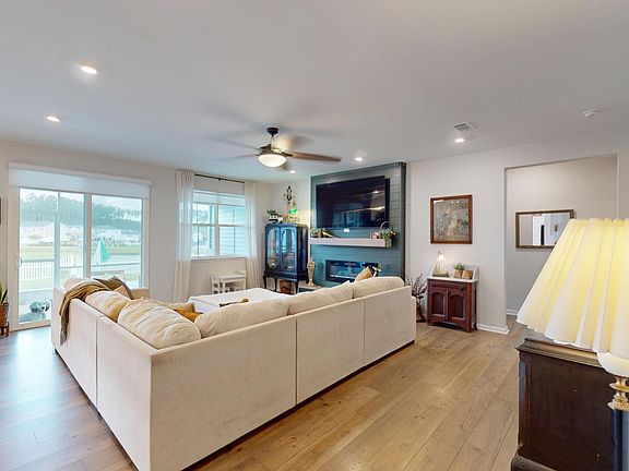 4th image of 91 Hartwell Road