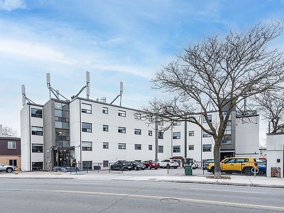 2nd image of 1420 Kingston Rd #50027A-401