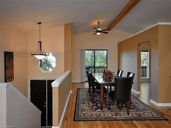 2nd image of 90 Kensington Dr