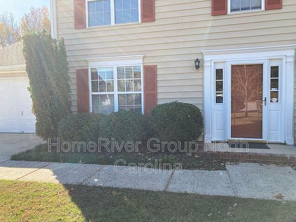 3rd image of 1400 Coventry Woods Ct