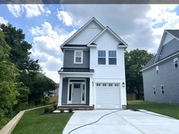 816 24th St, Virginia Beach, VA 23451