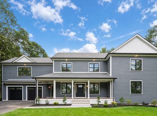 36 Kingswood Rd, Westwood, MA 02090