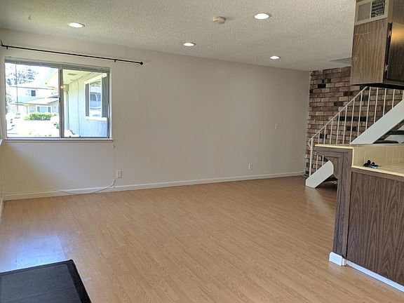 3rd image of 2154 Skylark Ct APT 2