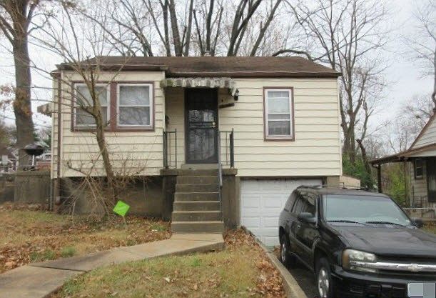1st image of 2 Lamar Dr