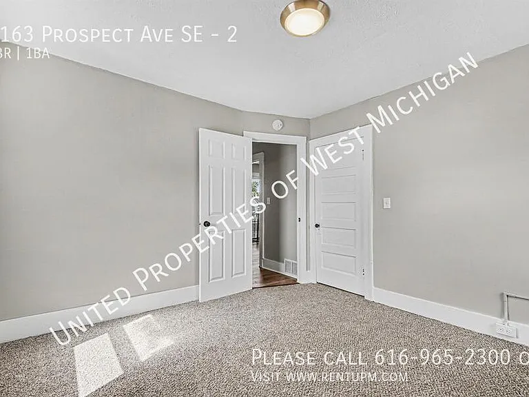 1163 Prospect Ave SE #2 — Photo 12