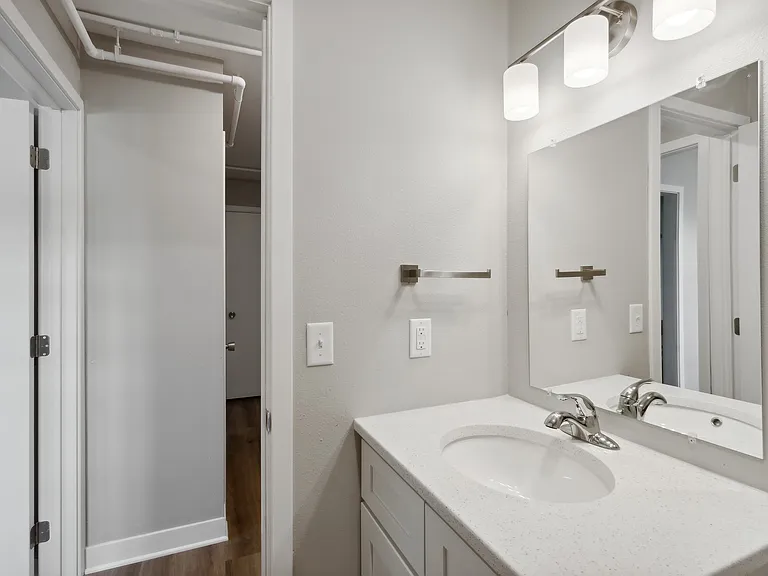 307 Lynn Ave #302 — Photo 9