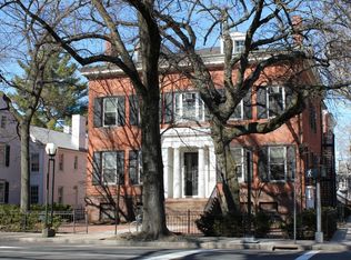 61 W Main St, Chester, CT 06412