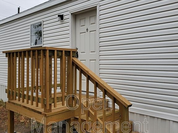 2nd image of 87 Jerry Dr