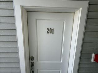 1535 Atwood Ave APT 201, Johnston, RI 02919