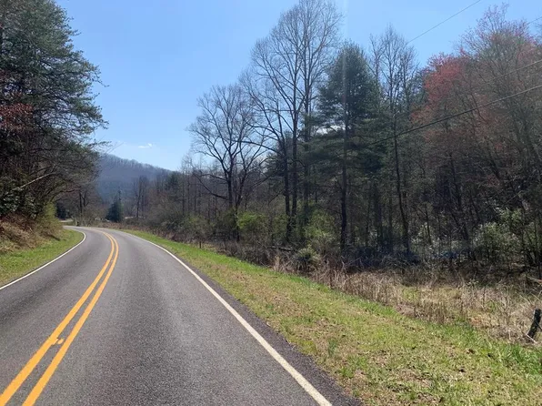(undisclosed Address), Warne, NC 28909