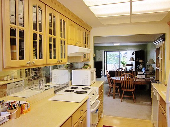 2nd image of 5529 Cribari Cir
