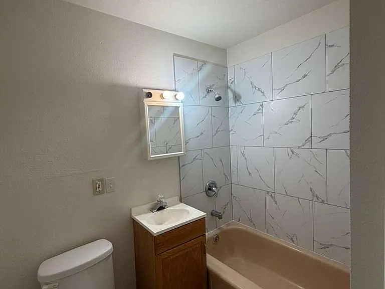 Unit Photo