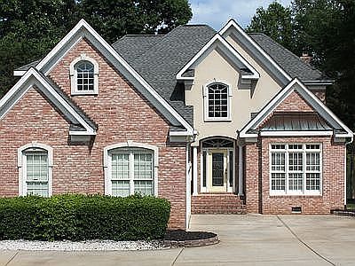 1st image of 108 Pebble Brook Ln