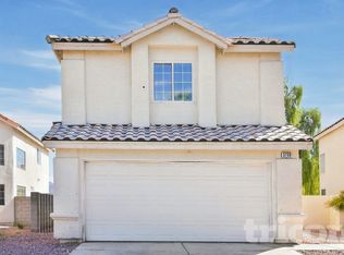 3730 Steinbeck Dr, Las Vegas, NV 89115