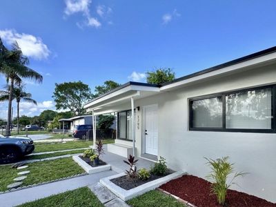 1795 Lauderdale Manor Drive, Fort Lauderdale, FL, 33311