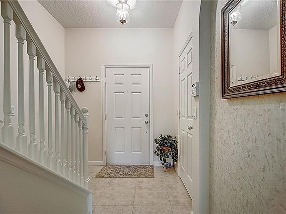 4th image of 1323 Honey Blossom Dr