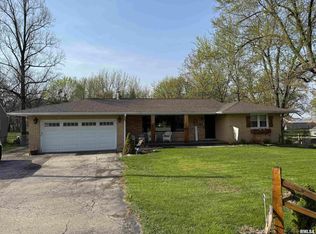6306 W Farmington Rd, Peoria, IL 61604