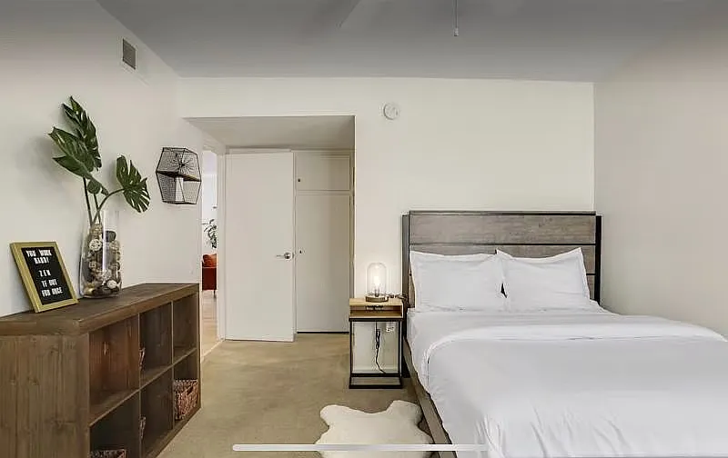 Sunrise Condo — Photo 4