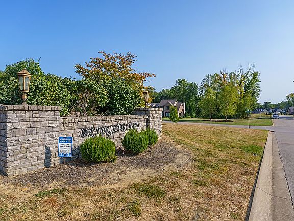 2nd image of 4965 Creek Valley Ct
