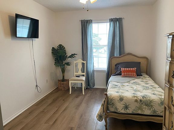 5th image of 630 Spirit Ct