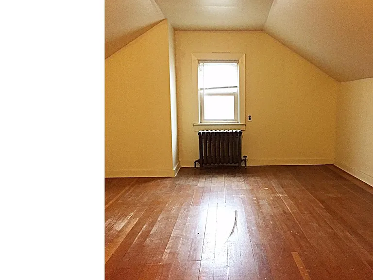 721 Mayflower Ave — Photo 15