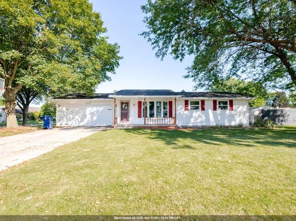 2525 Heather Rd, Green Bay, WI 54311