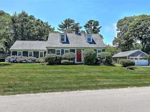 1263 Drift Rd, Westport, MA 02790