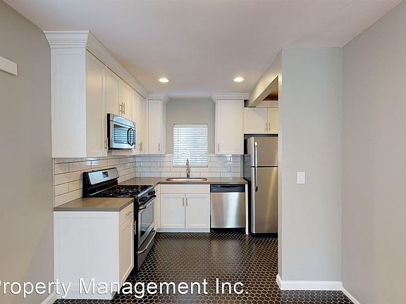 5th image of 4022 Iowa St