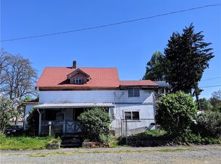 503 Warren St, Centralia, WA 98531