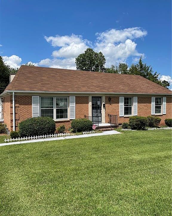 1st image of 2106 Shane Dr