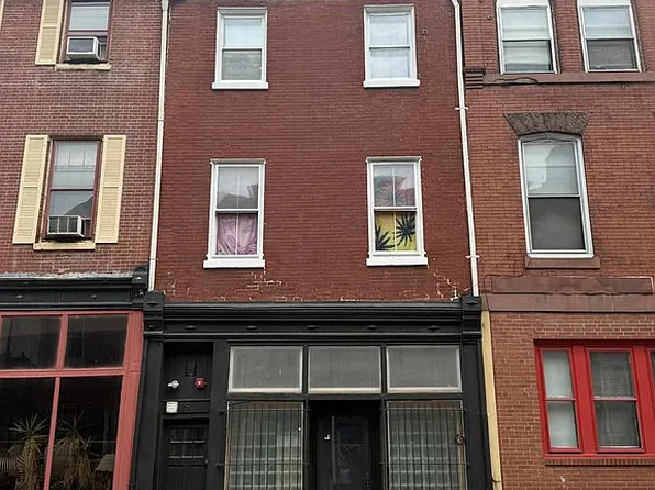 251 S 12th St, Philadelphia, PA 19107