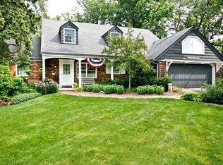 1726 Prairie Ave, Downers Grove, IL 60515