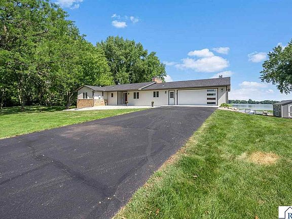 5th image of 6211 Shamrock Dr
