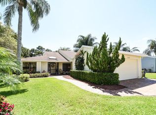 6666 S Pine Ct, Palm Beach Gardens, FL 33418
