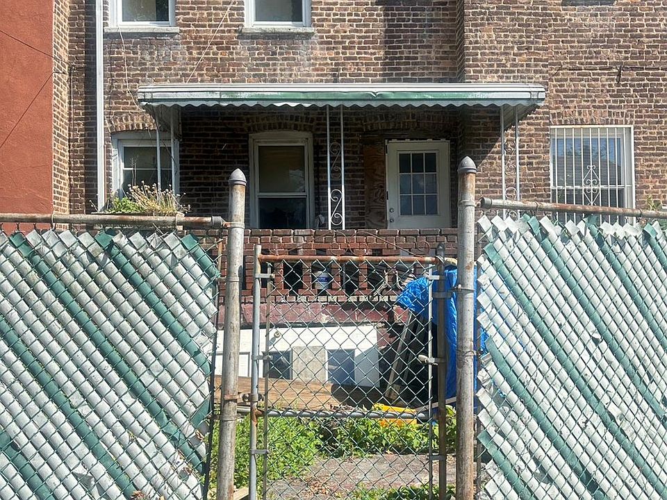 2nd image of 140-19 Rose Avenue