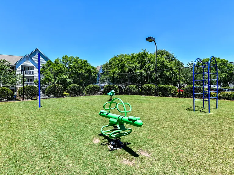 Avana Twenty9 — Photo 29