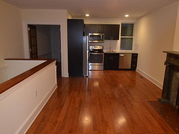4th image of 1949 Locust St #2124513