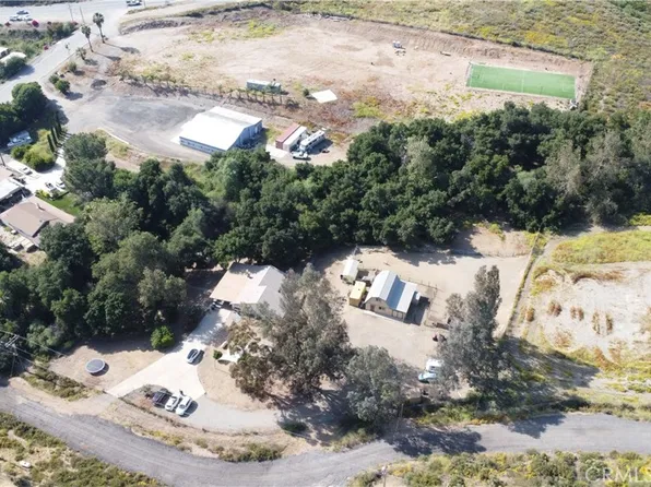 23550 Oak Circle Dr, Wildomar, CA 92595