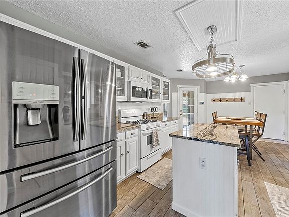 5th image of 3132 Greenfield Ct