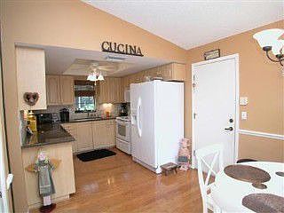 4th image of 5460 Salem Square Dr S