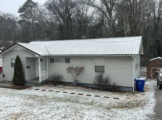 262 East Dr, Oak Ridge, TN 37830