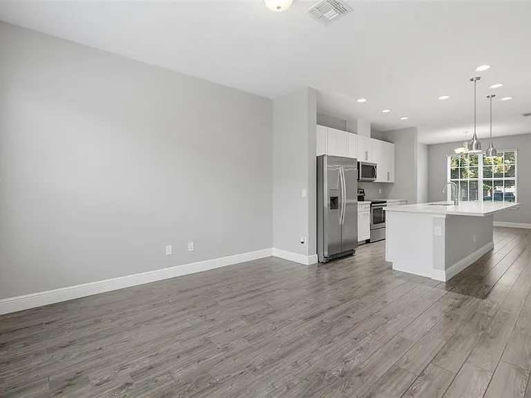 15591 Honeybell Dr — Photo 14