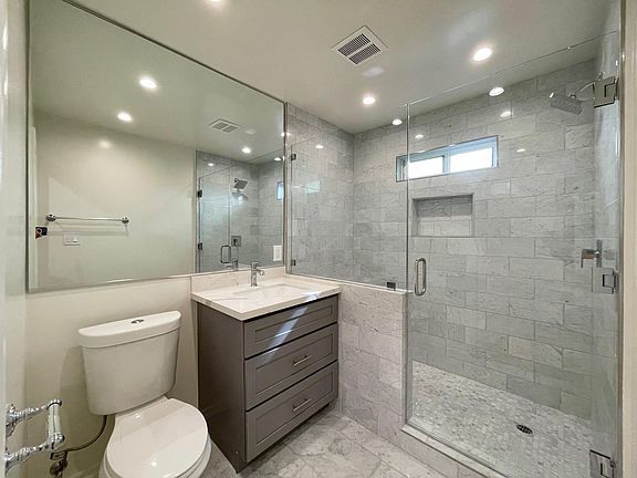 4th image of 1227 N Harper Ave APT 1