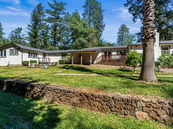 11 Lukens Place, Angwin, CA 94508