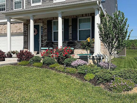 3rd image of 3745 Silver Queen Ct