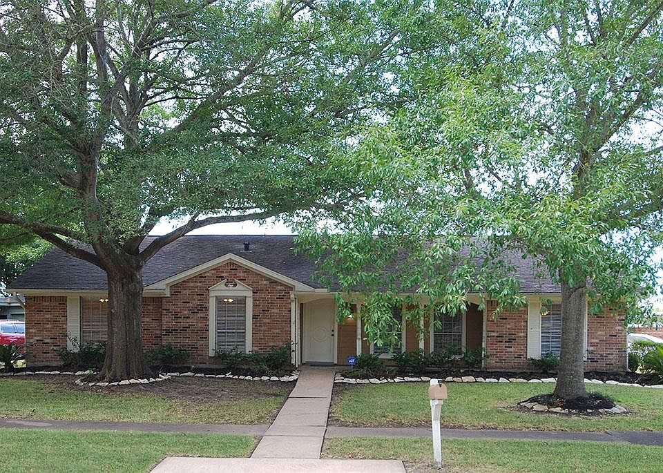 1st image of 1706 Ashford Hollow Ln