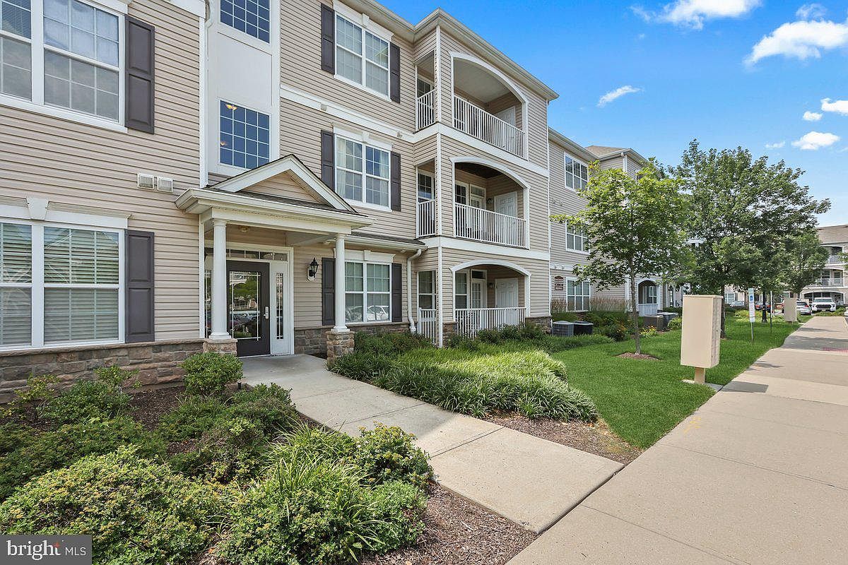 821 Timberlake Dr 821, Ewing, NJ 08628 Zillow