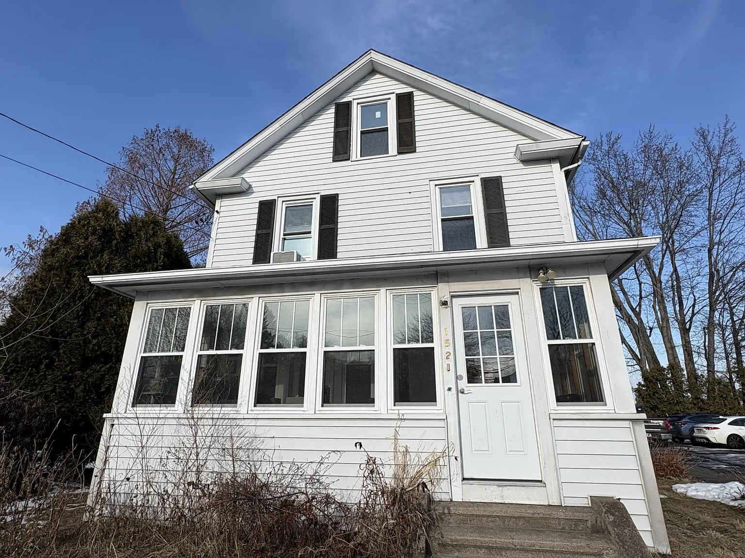 152 Russell Street - 2 — Photo 1