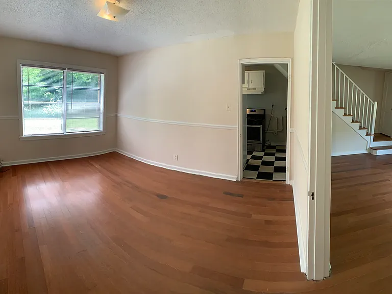 1684 Valley Ave — Photo 17